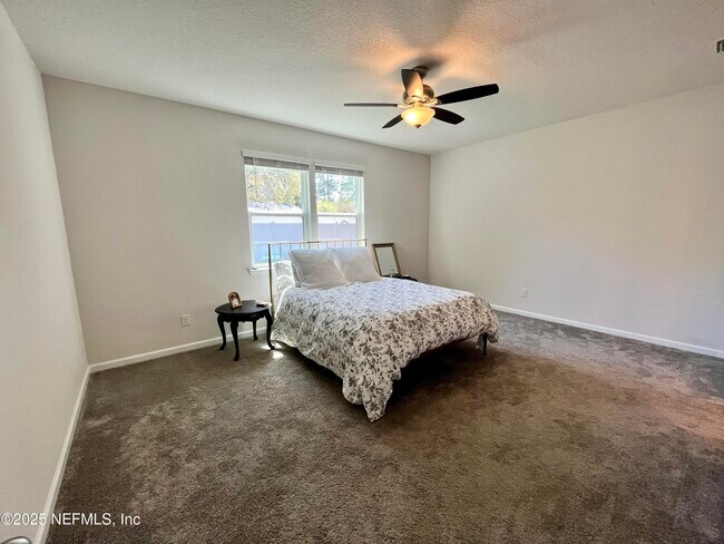 Building Photo - 2274 Lincoln Sendero Trail