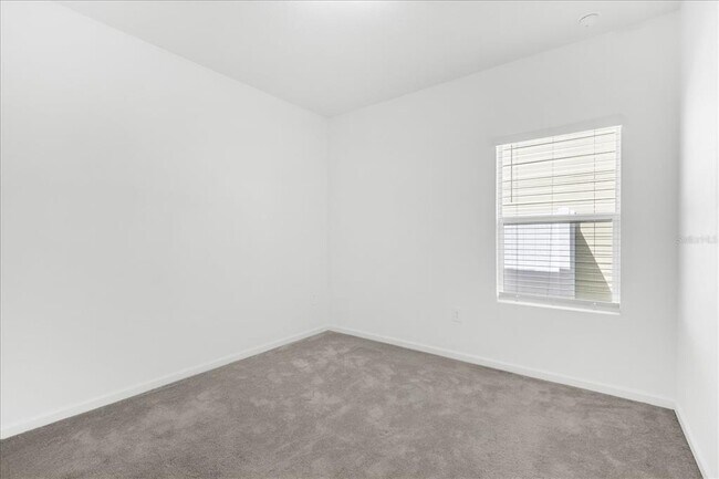 Building Photo - 4721 SW 83rd Lp