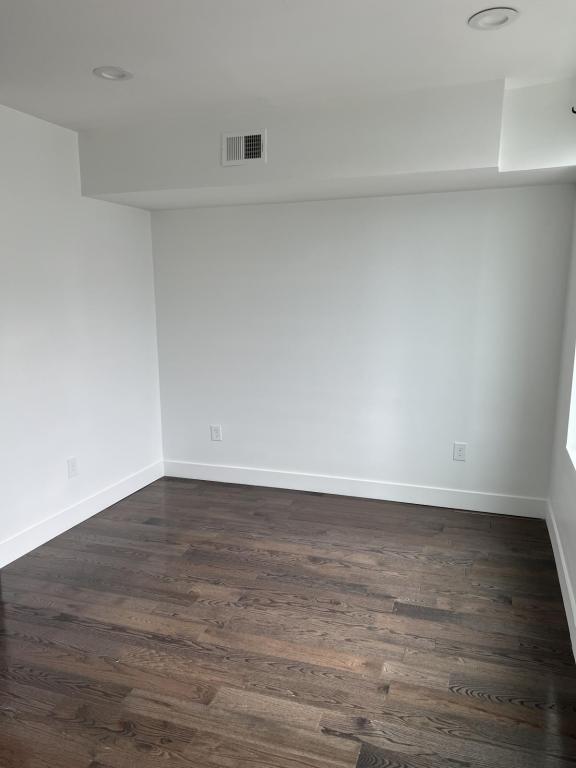 Building Photo - 614 Edmond St