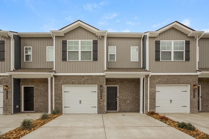 Building Photo - 2434 Legg Crk Ln