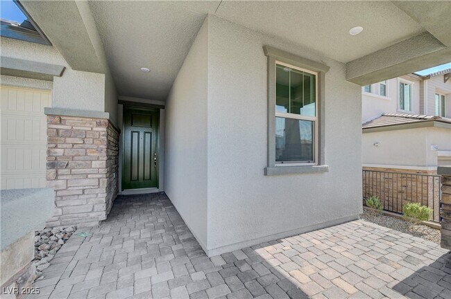 Building Photo - 12470 Madison Pk Pl