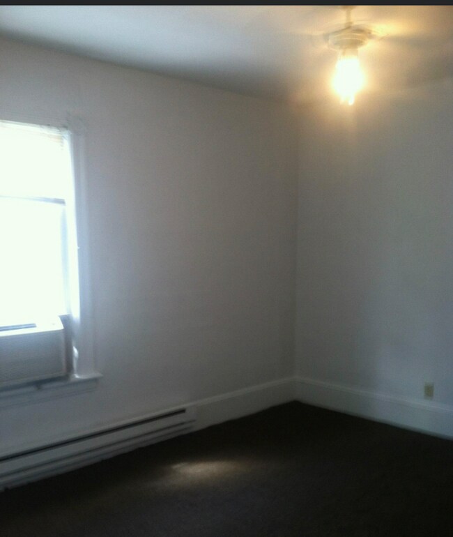 Building Photo - 46 Ames Ave
