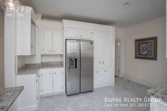 Building Photo - 5112 P St