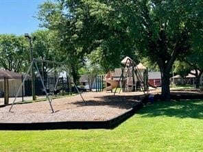 Building Photo - 10923 Birch Dr