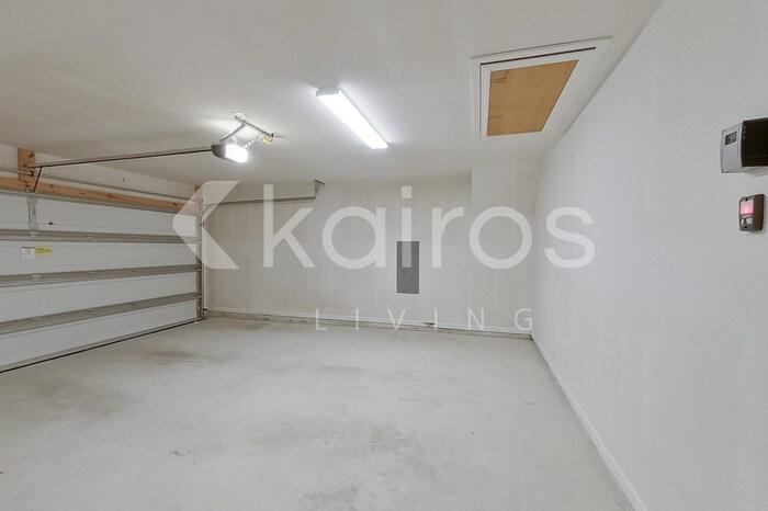 Building Photo - 116 Yardley Ct