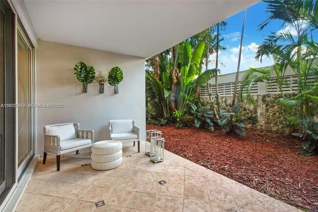 Building Photo - 155 Ocean Ln Dr