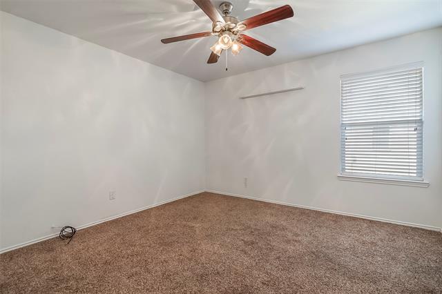 Building Photo - 2901 Saddle Dr