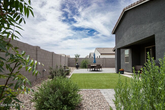 Building Photo - 47347 W Cansados Rd