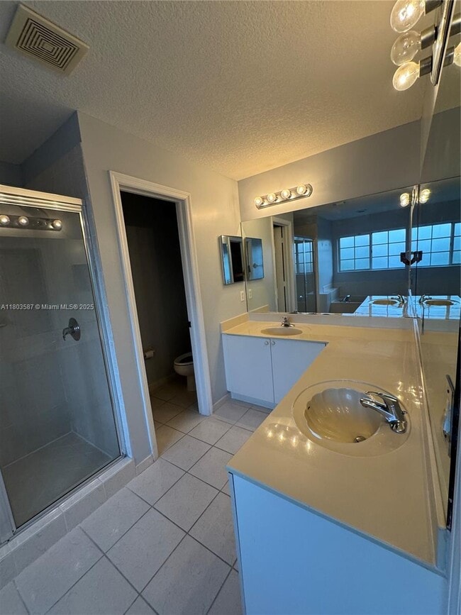 Building Photo - 8872 SW 208th Terrace