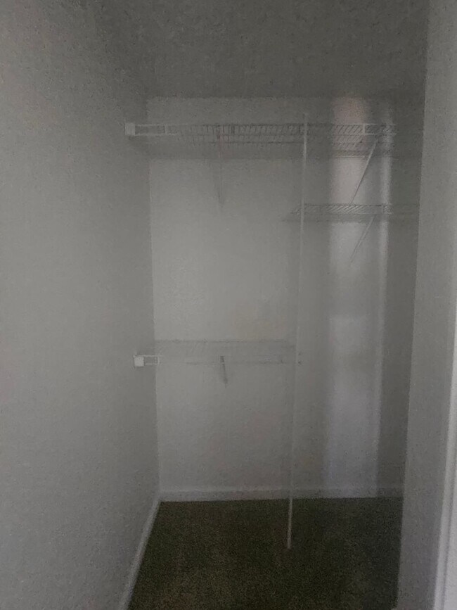 Building Photo - 168 Canal Pl Cir