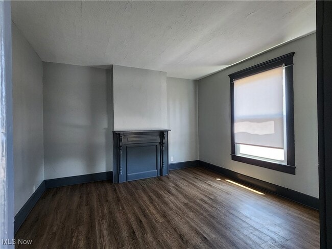 Building Photo - 139 Highland Ave