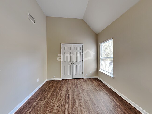 Building Photo - 1446 Wilson Manor Cir