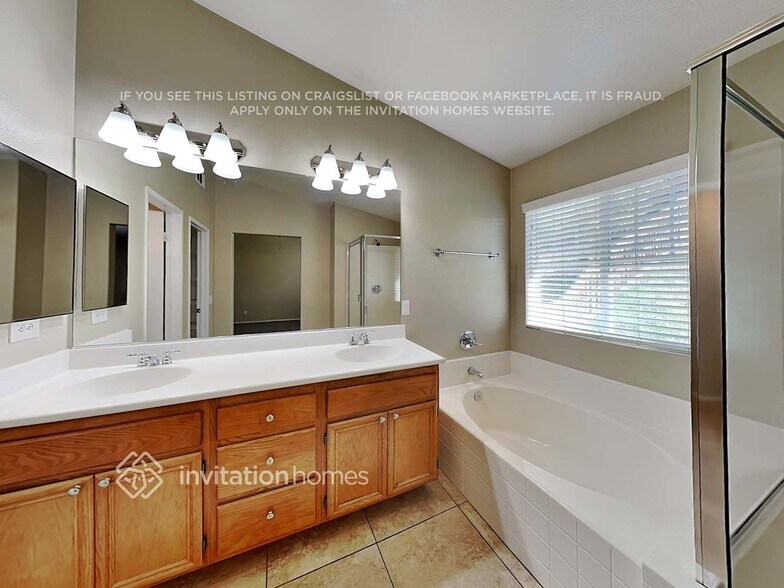 Building Photo - 7251 Fairwood Ln