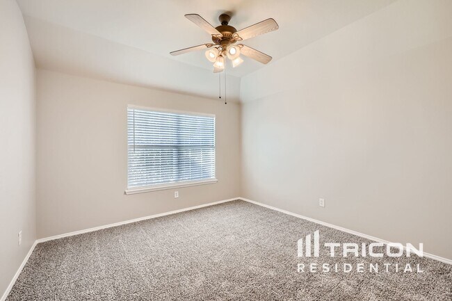 Building Photo - 3812 Calloway Dr