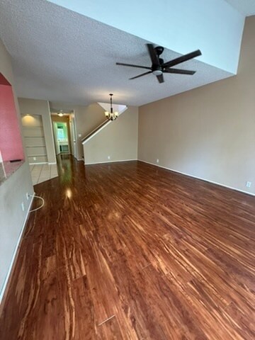 Building Photo - Spacious 3-Bedroom, 3-Bath Home in The Arbors