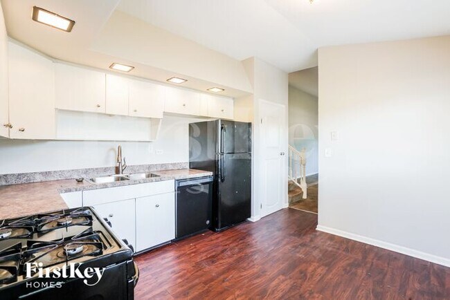 Building Photo - 2629 75th St