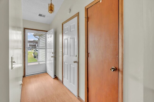 Building Photo - 295 Riggs Rd