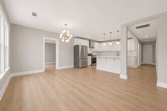 Building Photo - Move In by 7/1 & Save $500 OFF JULY Rent — Fully Renovated Gem!!!