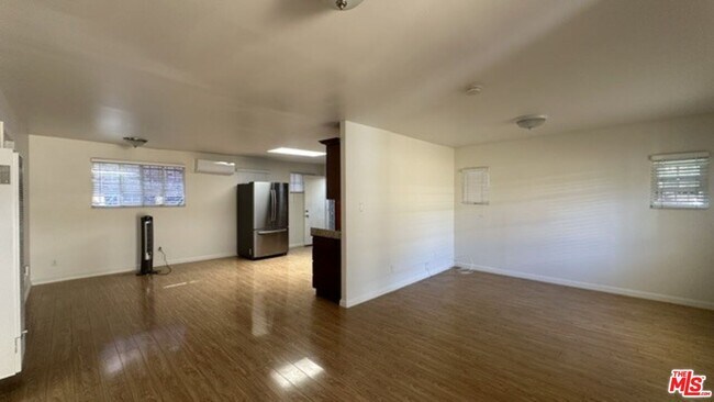 Building Photo - 1849 S Wilton Pl
