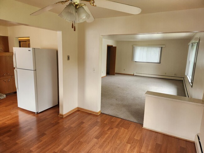 Building Photo - N 64 W23356-W24126 Main St