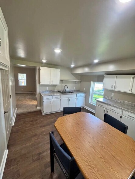 Primary Photo - 1026 S 3rd Ave