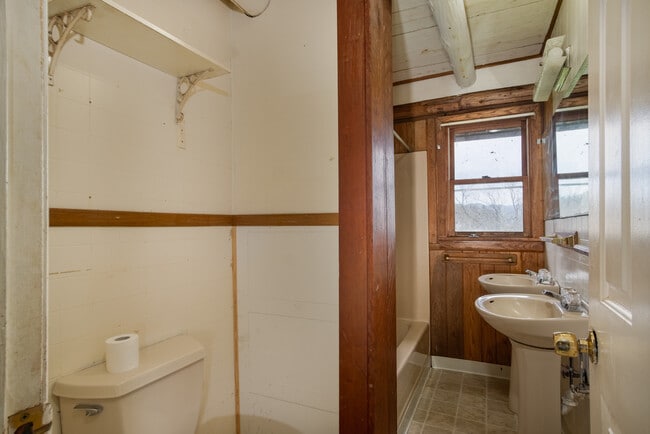 Building Photo - 2859 Hannah Ford Rd