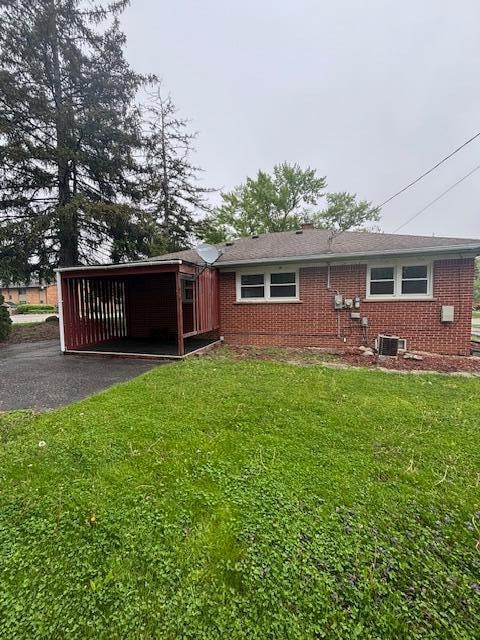 Building Photo - 341 N Maple Rd