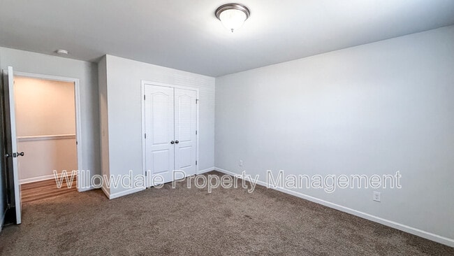 Building Photo - 993 Deaton Dr