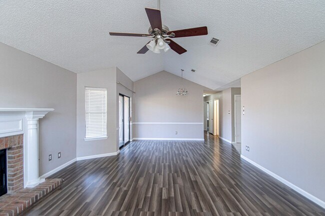 Building Photo - 1525 Northwick Ct