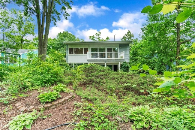 Building Photo - 1807 Fair St