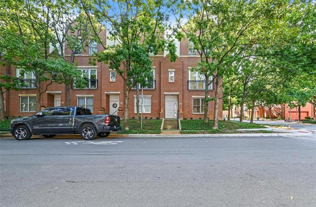 Building Photo - 3250 Cambrick St