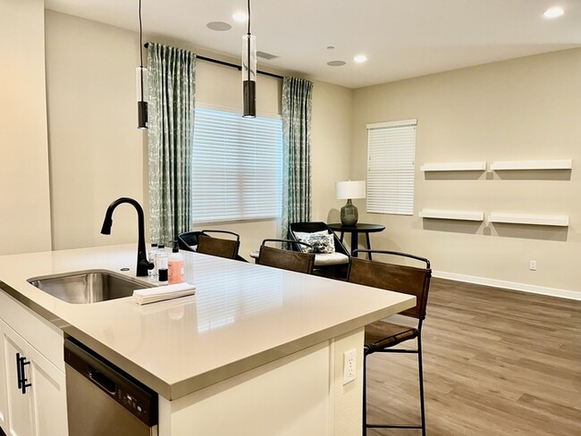 Building Photo - Brand New Custom MODEL 3 Bedroom 2.5 bath ...