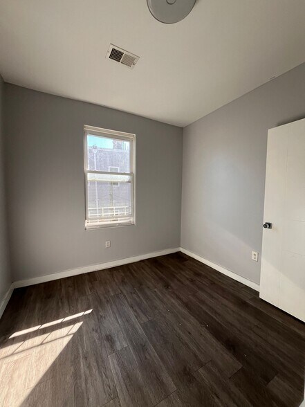 Building Photo - 73 Martin Luther King Jr Dr