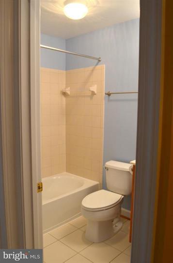 Building Photo - 13626 Venturi Ln