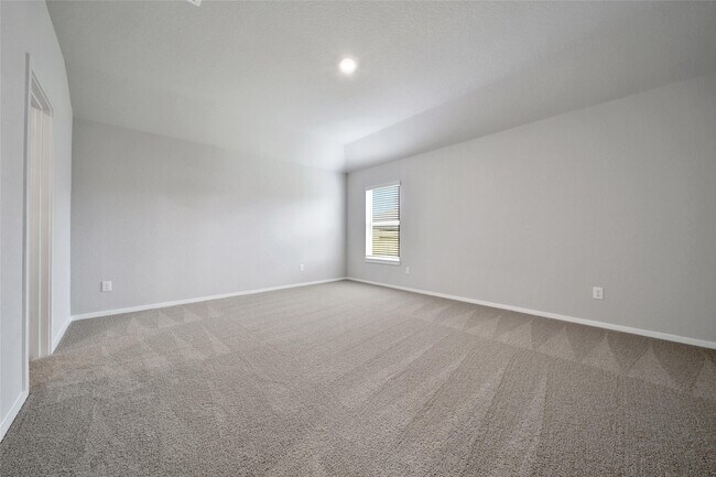 Building Photo - 8007 Camphor Ct