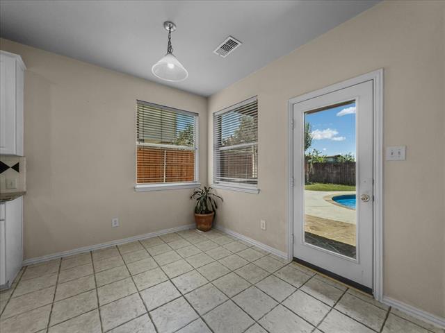 Building Photo - 5609 Freedom Ln