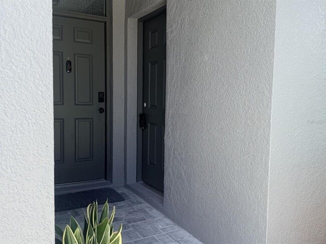 Building Photo - 1593 Diamond Loop Dr