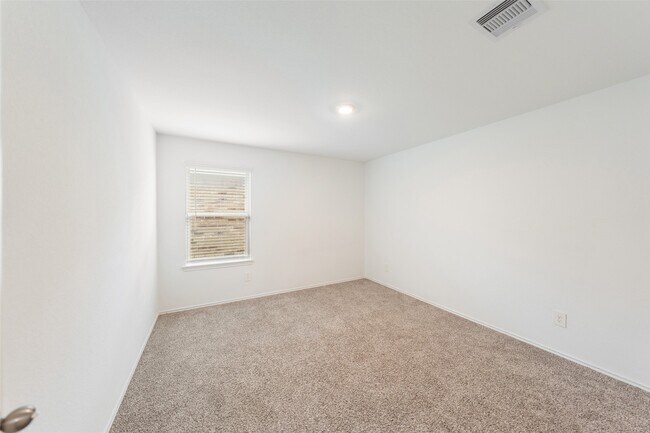 Building Photo - 5134 Cherry Tallow Trl
