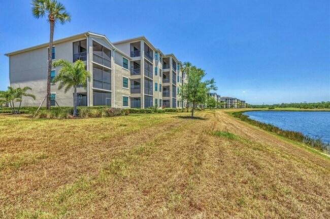 Building Photo - 17520 Gawthrop Dr