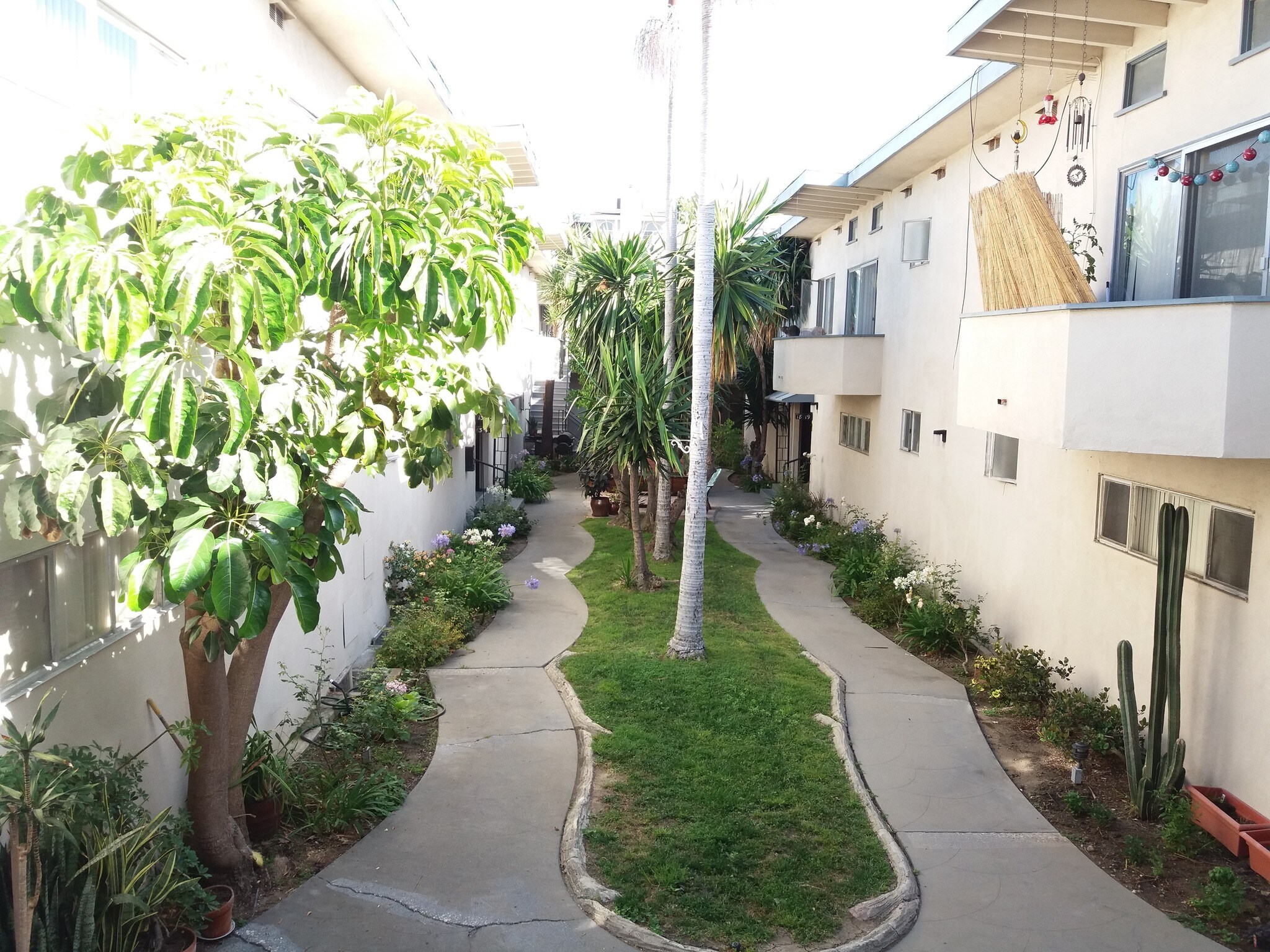 Building Photo - 12015 Lamanda St