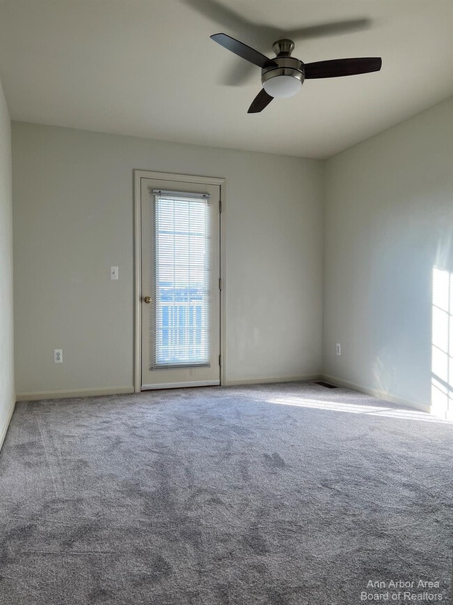 Building Photo - 3073 Cloverly Ct