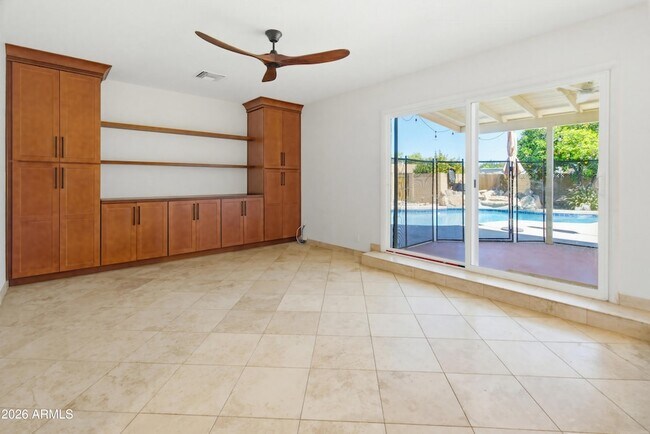 Building Photo - 6503 S Bonarden Ln