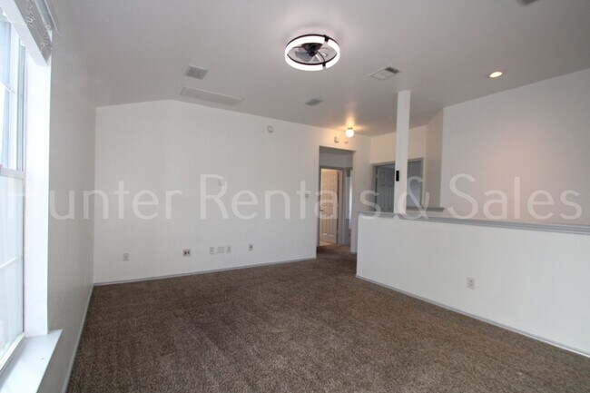 Building Photo - 4910 Donegal Bay Ct