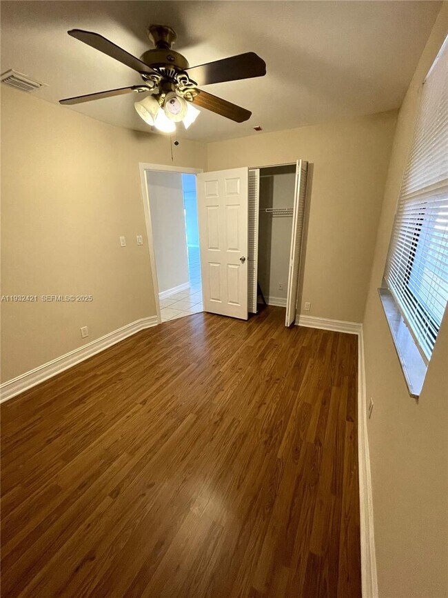 Building Photo - 11453 NW 39th Ct