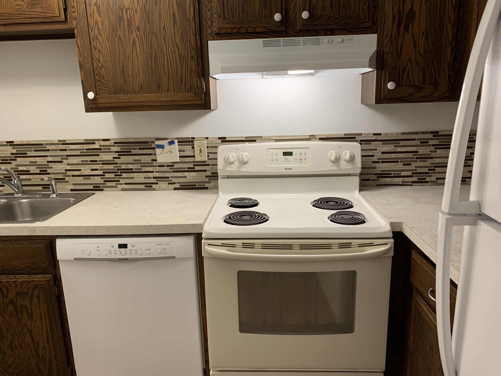 Building Photo - 11101 Vessey Cir