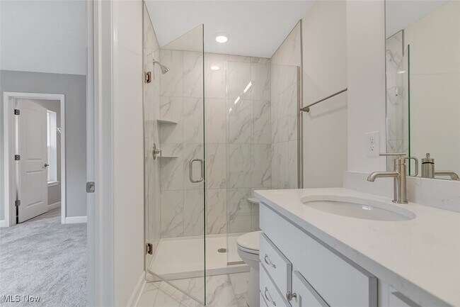 Building Photo - 2253 E 97th St