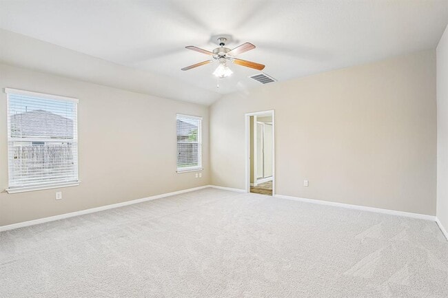 Building Photo - 10604 Menominee Falls Ln