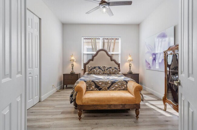 Building Photo - 14364 Stroller Way