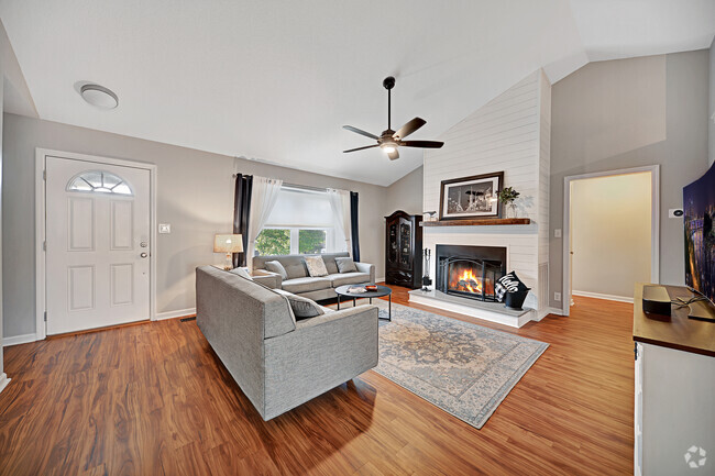 Living Room - 638 Copperfield Dr
