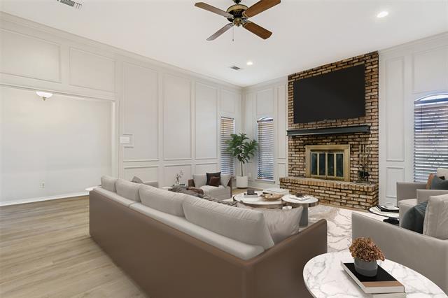 Building Photo - 1617 Century Oaks Dr